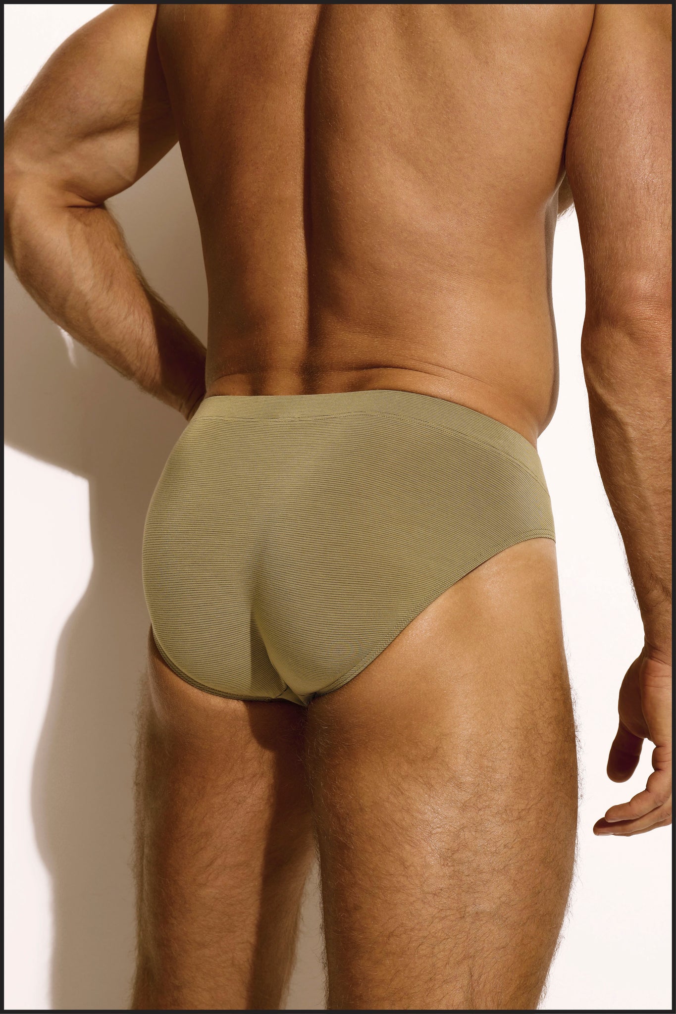 Vintage Brief - FEATHERWEIGHT