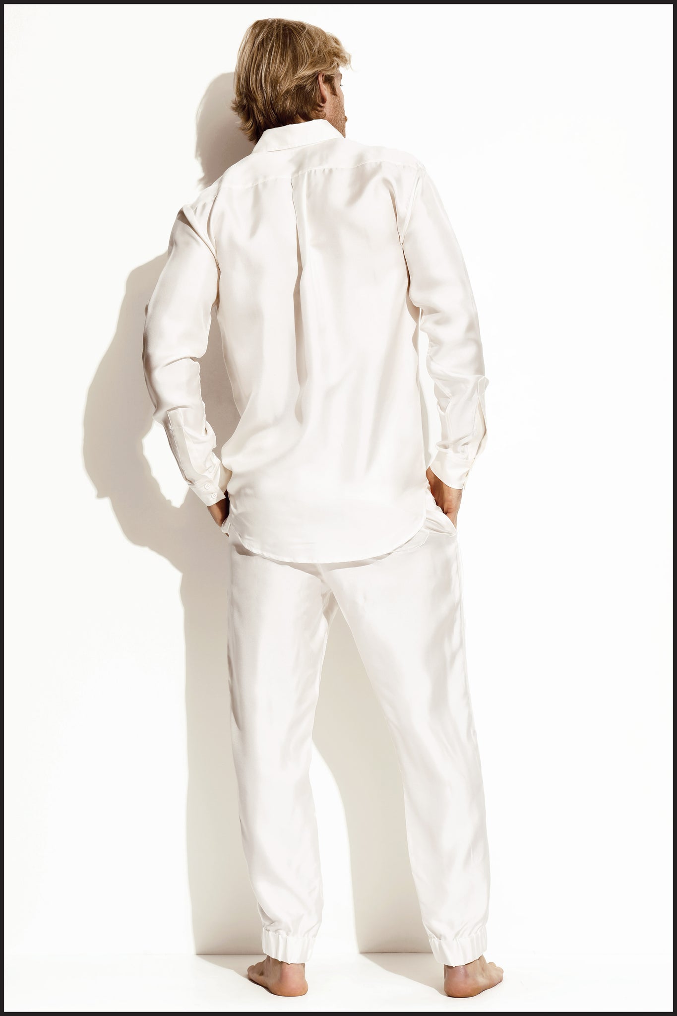Cavallo By Linen Club Men's Cotton Linen Off White Solid Mid-Rise Slim Fit  Trouser